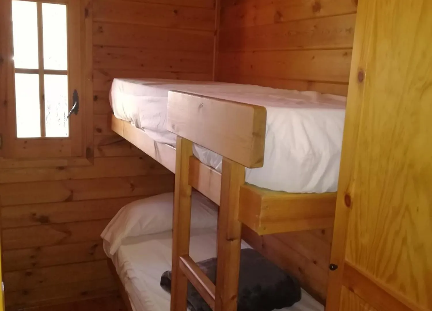 Es Cana Camping Cala Nova אתר קמפינג Es Cana